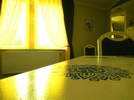 Hotel & Ristorante Positano Radeburg Bagian luar foto