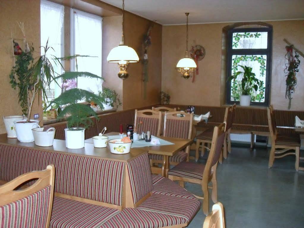 Hotel & Ristorante Positano Radeburg Bagian luar foto