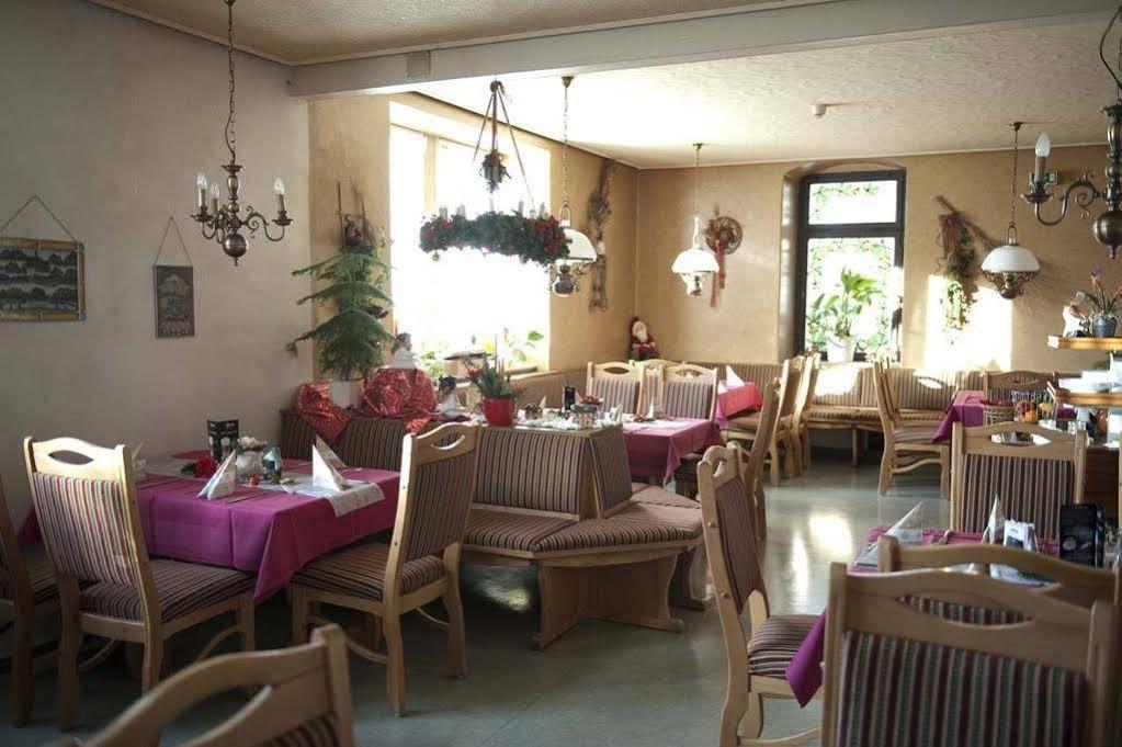Hotel & Ristorante Positano Radeburg Bagian luar foto